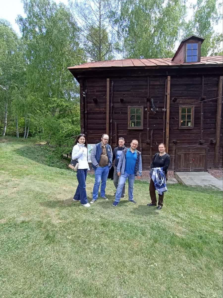 Тусовка клуба